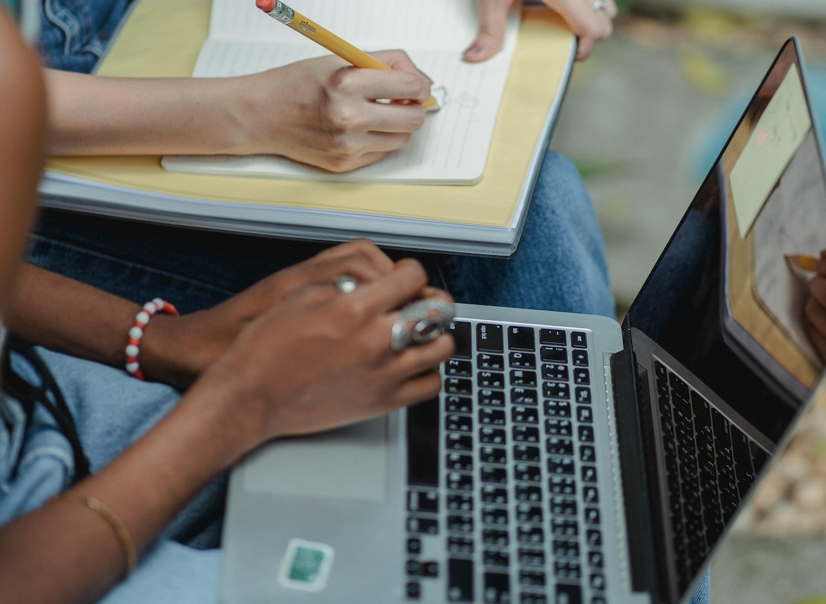 Cara Menyalin Teks di Laptop yang Cepat untuk Pengguna Windows dan App